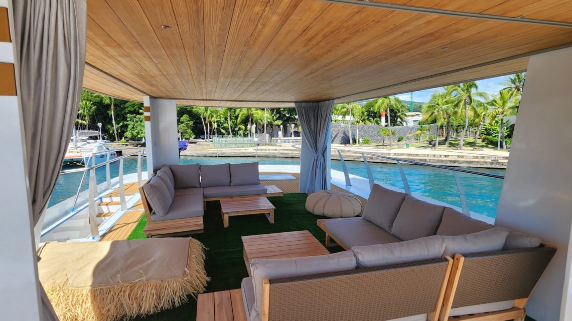 ELYT Charter Tahiti - Honutea catamaran (555)